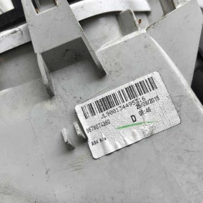 Feu arriere principal droit (feux) PEUGEOT 2008 1 Photo n°6