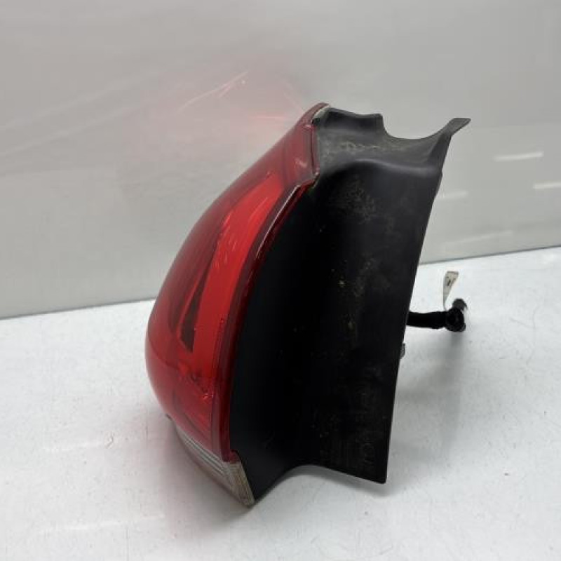 Feu arriere principal gauche (feux) PEUGEOT 2008 1 Photo n°3