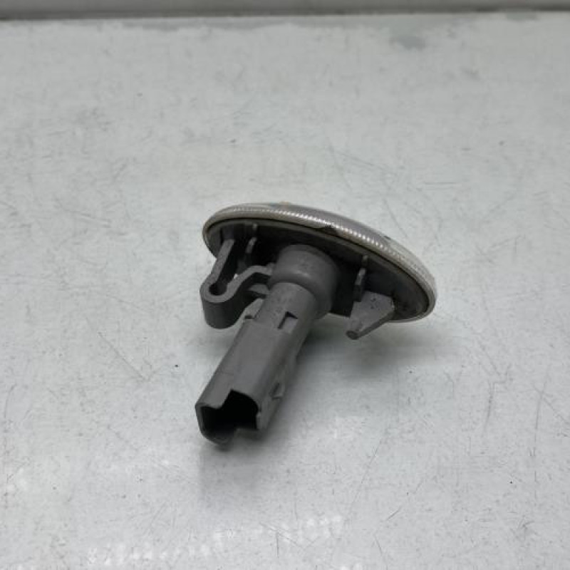 Repetiteur clignotant avant gauche (Feux) PEUGEOT 206 Photo n°3