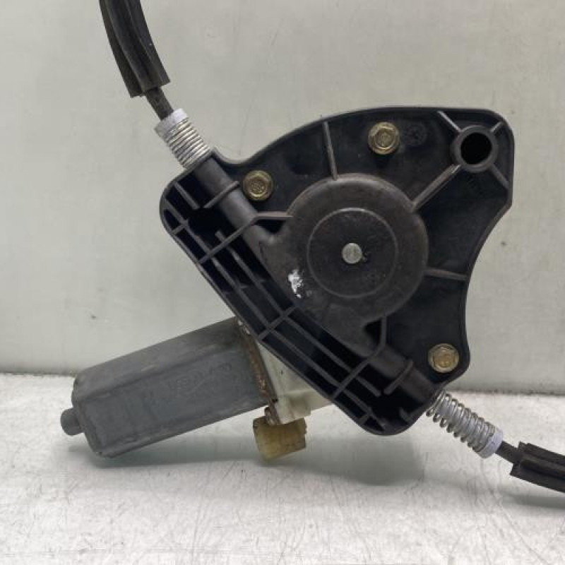 Leve vitre electrique avant gauche RENAULT CLIO 2 Photo n°3