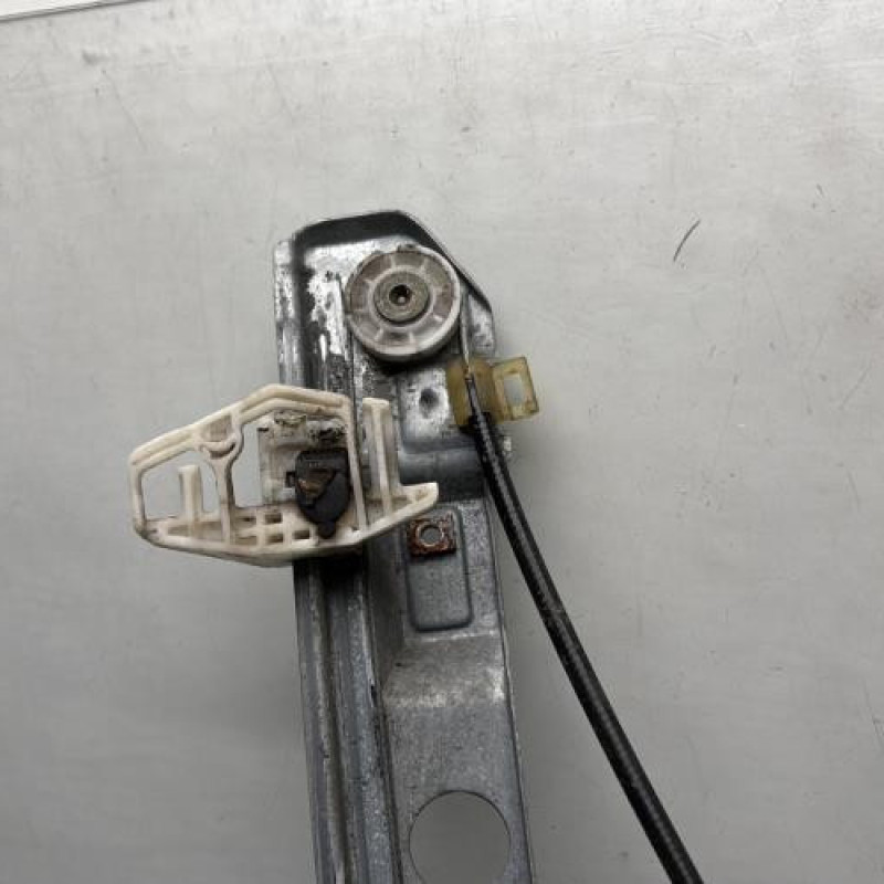 Leve vitre electrique avant droit RENAULT MEGANE 2 Photo n°3