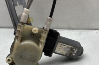 Leve vitre electrique avant droit RENAULT MEGANE 2