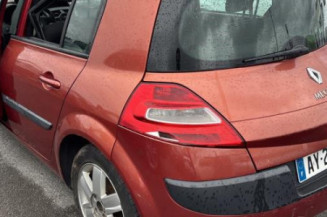 Leve vitre electrique avant droit RENAULT MEGANE 2