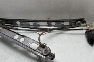 Leve vitre electrique avant gauche RENAULT MEGANE 2 Photo n°1