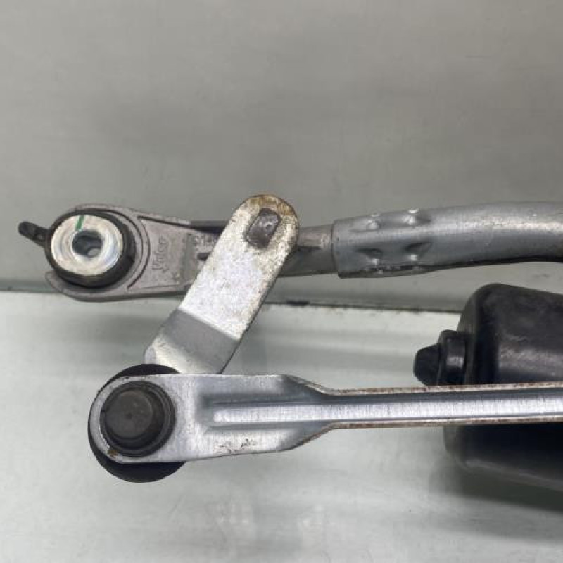 Moteur essuie glace avant CITROEN DS3 Photo n°6