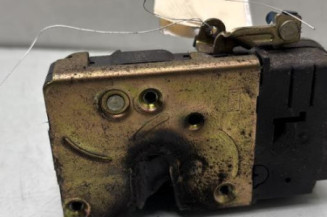 Serrure avant gauche PEUGEOT PARTNER 1 Photo n°1