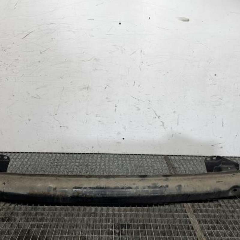 Renfort pare choc arriere (traverse) VOLKSWAGEN GOLF 4 Photo n°4