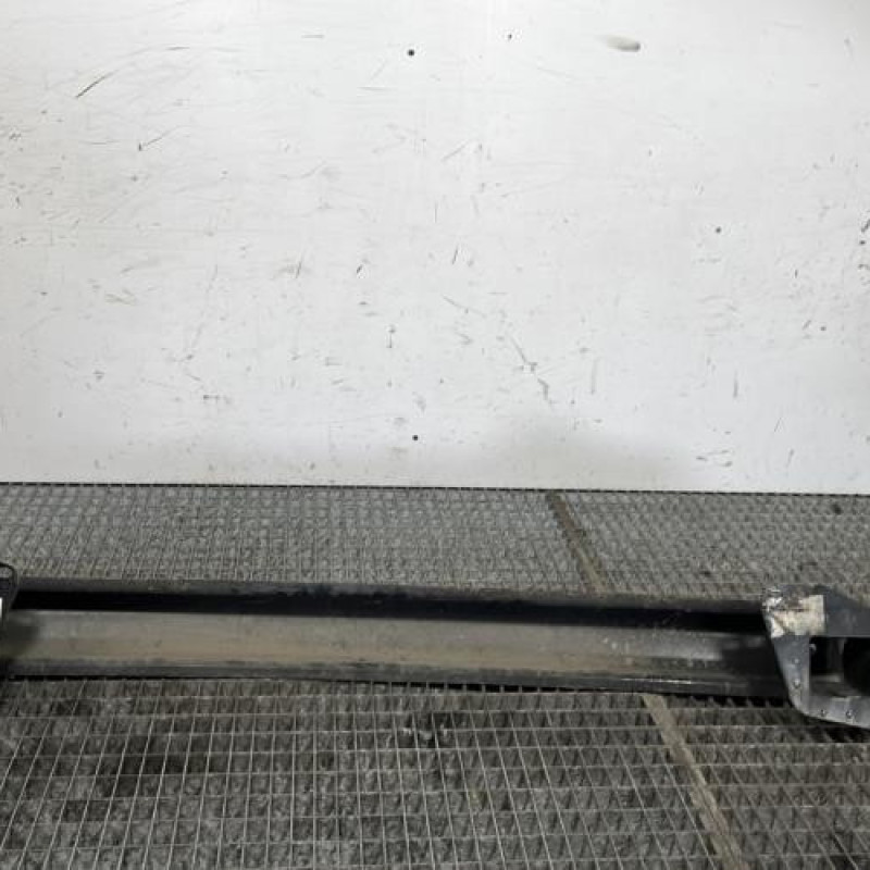 Renfort pare choc arriere (traverse) VOLKSWAGEN GOLF 4 Photo n°7