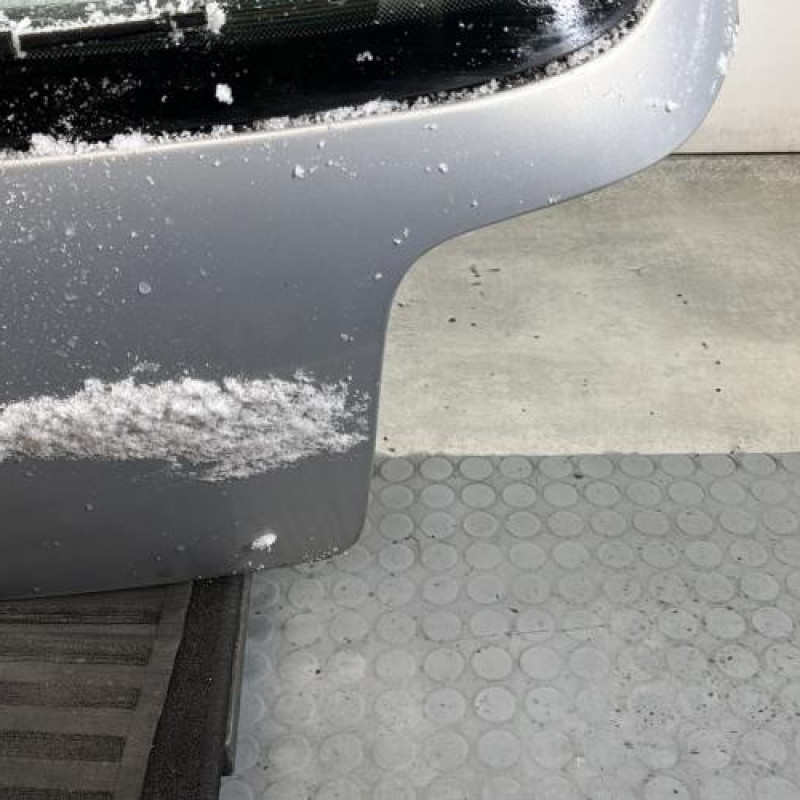 Malle/Hayon arriere VOLKSWAGEN GOLF 4 Photo n°5