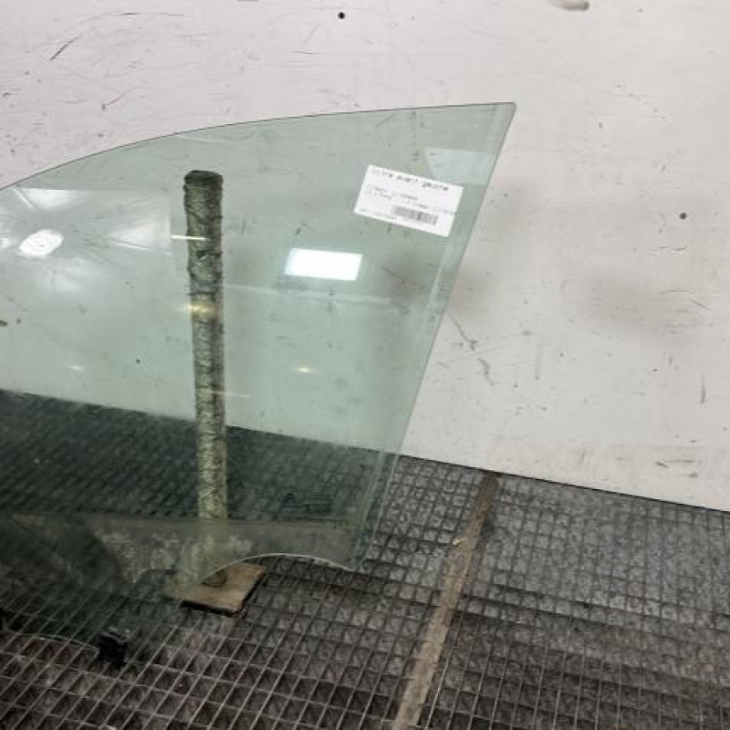 Vitre avant gauche CITROEN C3 3 Photo n°3