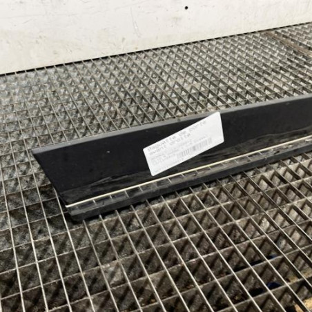 Baguette de porte avant droite RENAULT CLIO 4