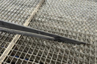 Baguette de porte avant droite RENAULT CLIO 4