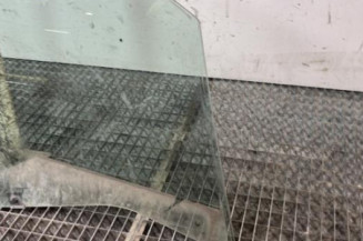 Vitre avant droit RENAULT CLIO 4