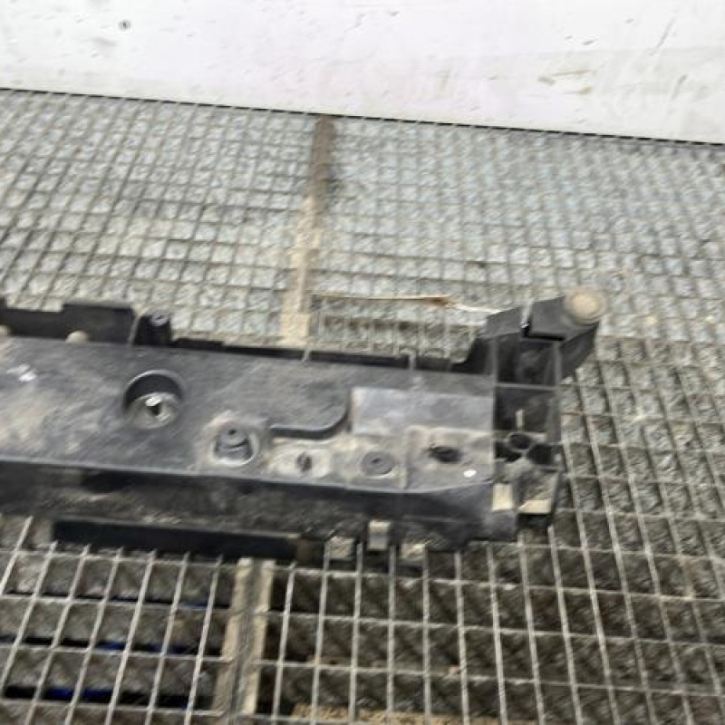 Face avant RENAULT CLIO 4 Photo n°3