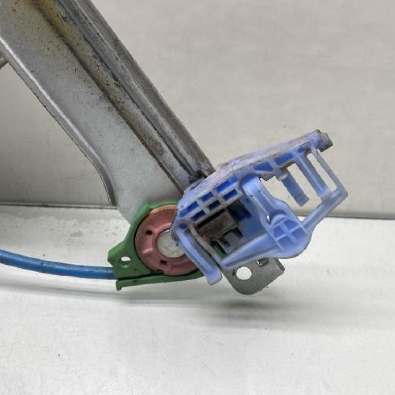 Leve vitre electrique avant gauche CITROEN C2 Photo n°2