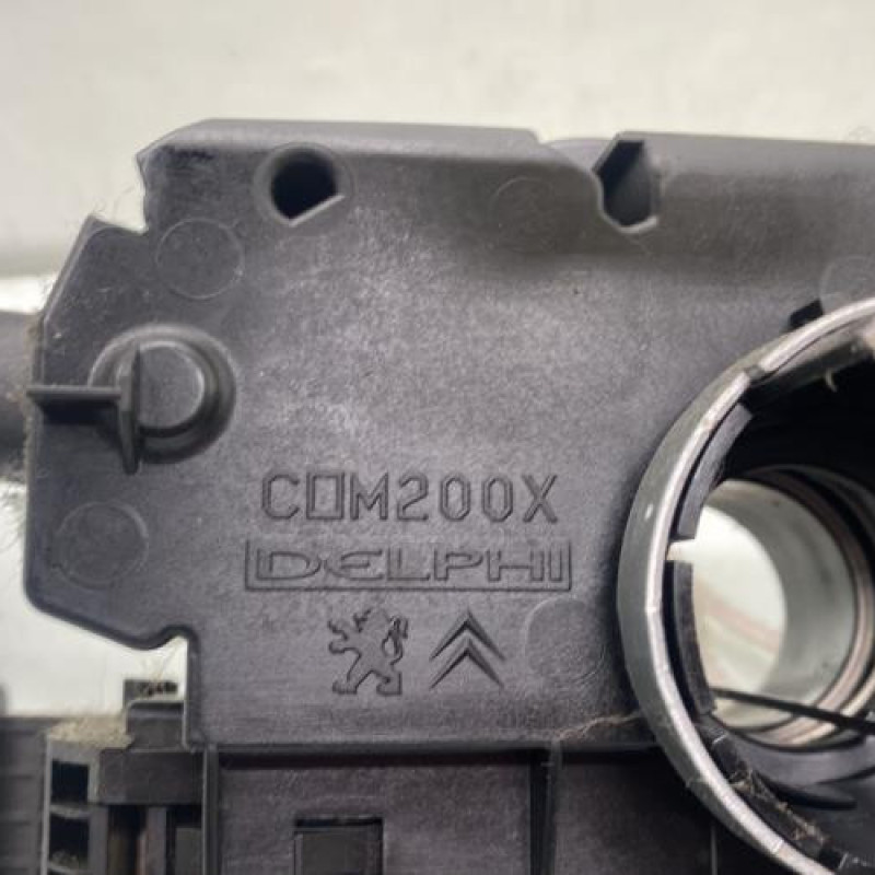 Com (Bloc Contacteur Tournant+Commodo Essuie Glace+Commodo Phare) CITROEN C2 Photo n°6