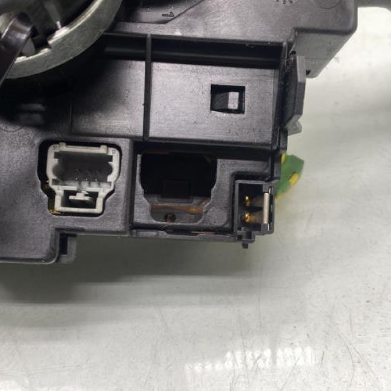 Com (Bloc Contacteur Tournant+Commodo Essuie Glace+Commodo Phare) CITROEN C2 Photo n°8