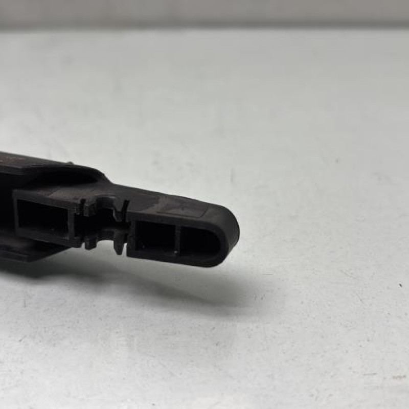 Bras essuie glace arriere CITROEN C3 3 Photo n°3