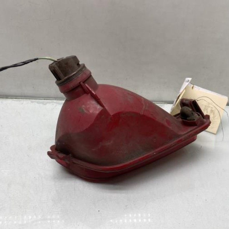 Anti brouillard arriere gauche CITROEN C4 1 Photo n°3