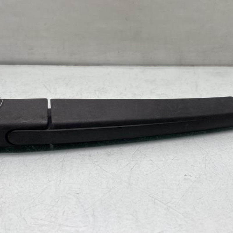 Bras essuie glace arriere CITROEN C4 2 Photo n°1