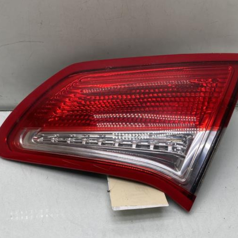 Feu arriere secondaire droit (feux) CITROEN C4 2 Photo n°1