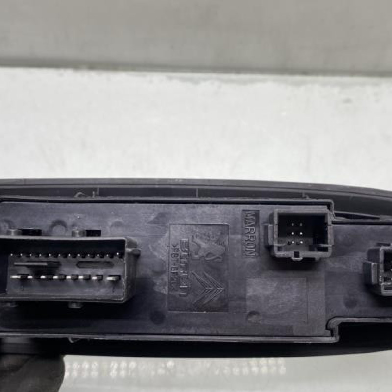 Interrupteur de leve vitre avant gauche CITROEN C4 2 Photo n°3