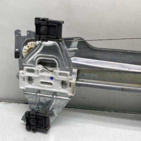 Leve vitre electrique avant droit CITROEN C4 2