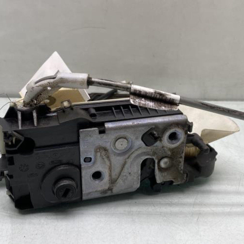 Serrure avant gauche CITROEN C4 2 Photo n°1