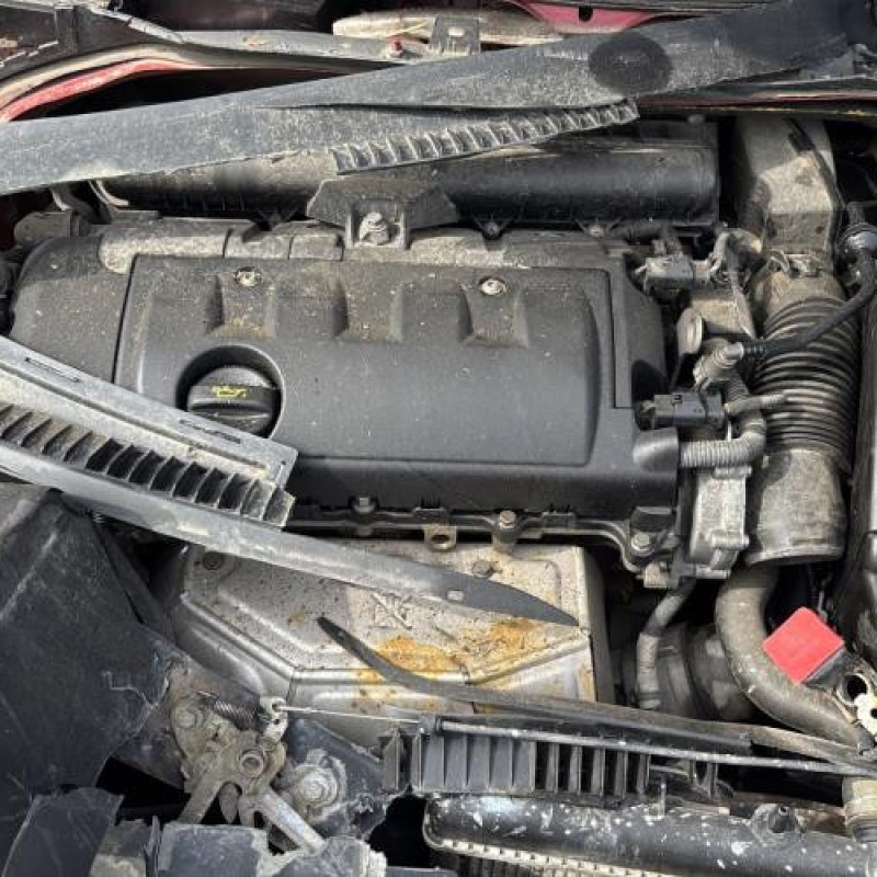 Attache ceinture avant gauche PEUGEOT 207 Photo n°18