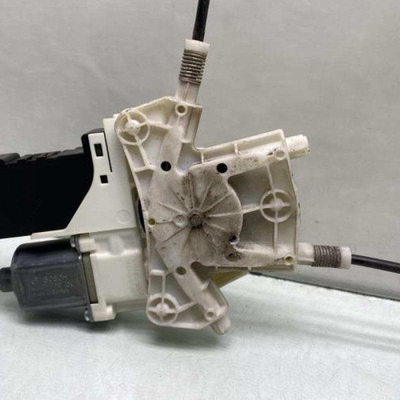 Leve vitre electrique avant droit PEUGEOT 407 Photo n°3