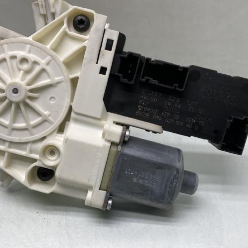 Leve vitre electrique avant droit PEUGEOT 407 Photo n°4