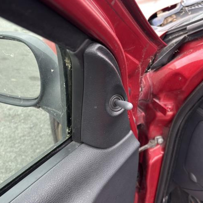 Pompe lave glace avant RENAULT CLIO 2 CAMPUS Photo n°15