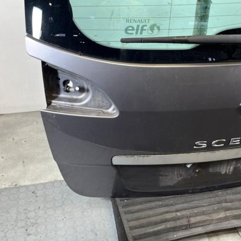 Malle/Hayon arriere RENAULT SCENIC 3 Photo n°5