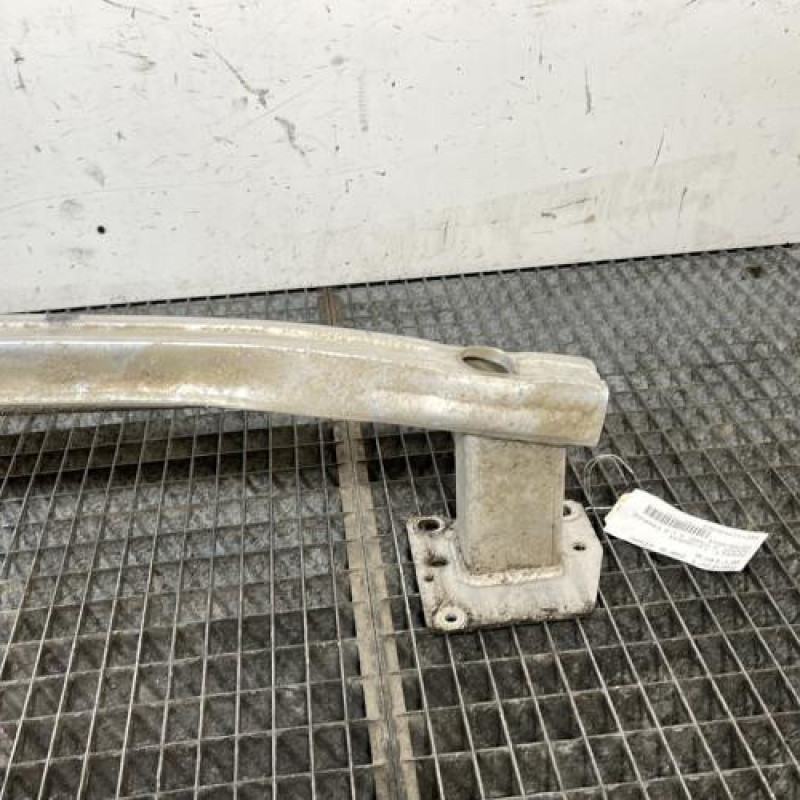 Renfort pare choc arriere (traverse) RENAULT SCENIC 3 Photo n°3