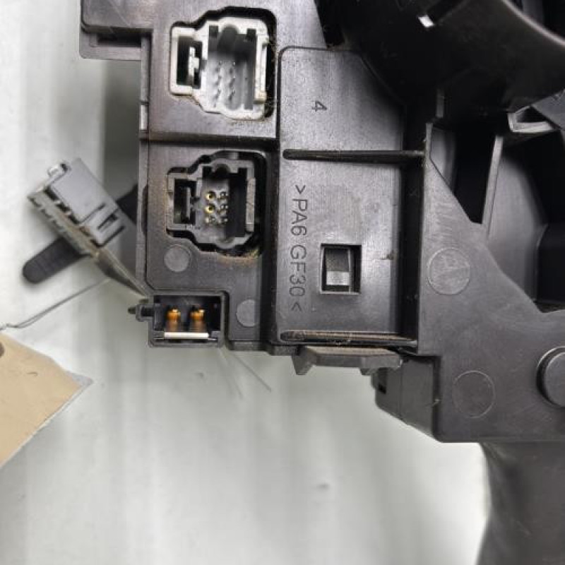 Com (Bloc Contacteur Tournant+Commodo Essuie Glace+Commodo Phare) PEUGEOT PARTNER 2 Photo n°8