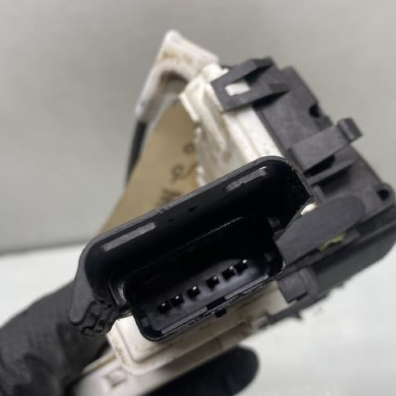 Serrure avant gauche PEUGEOT PARTNER 2 Photo n°6