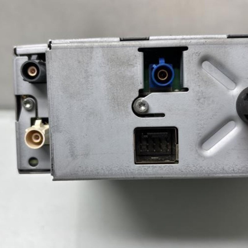 Autoradio d'origine PEUGEOT 3008 1 Photo n°4