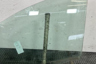 Vitre avant gauche RENAULT MODUS Photo n°1