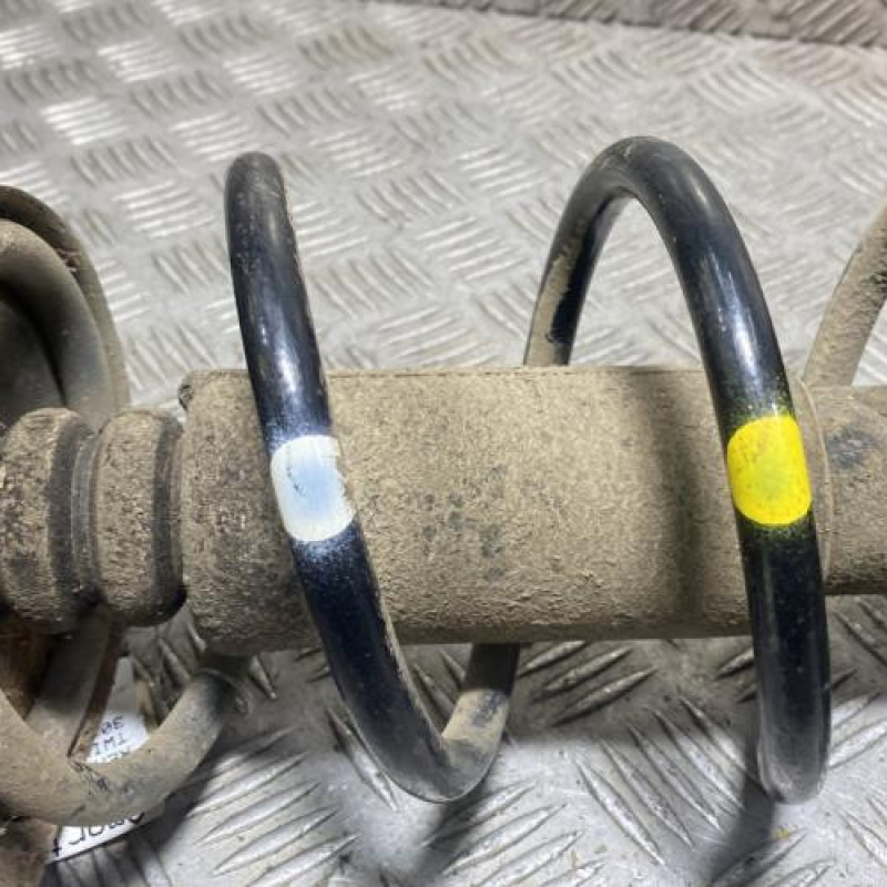 Amortisseur avant droit RENAULT TWINGO 2 Photo n°5