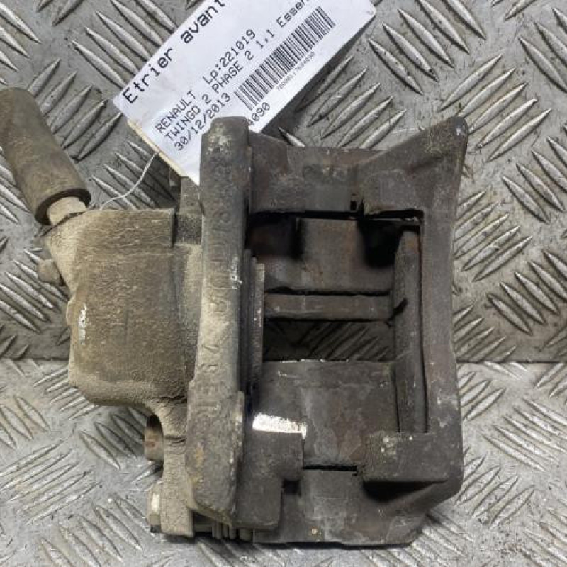 Etrier avant droit (freinage) RENAULT TWINGO 2 Photo n°1