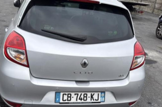 Aile avant gauche RENAULT CLIO 3