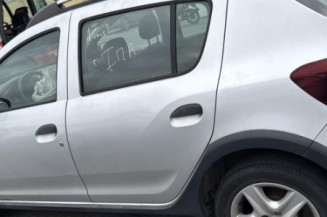 Retroviseur gauche DACIA SANDERO 2