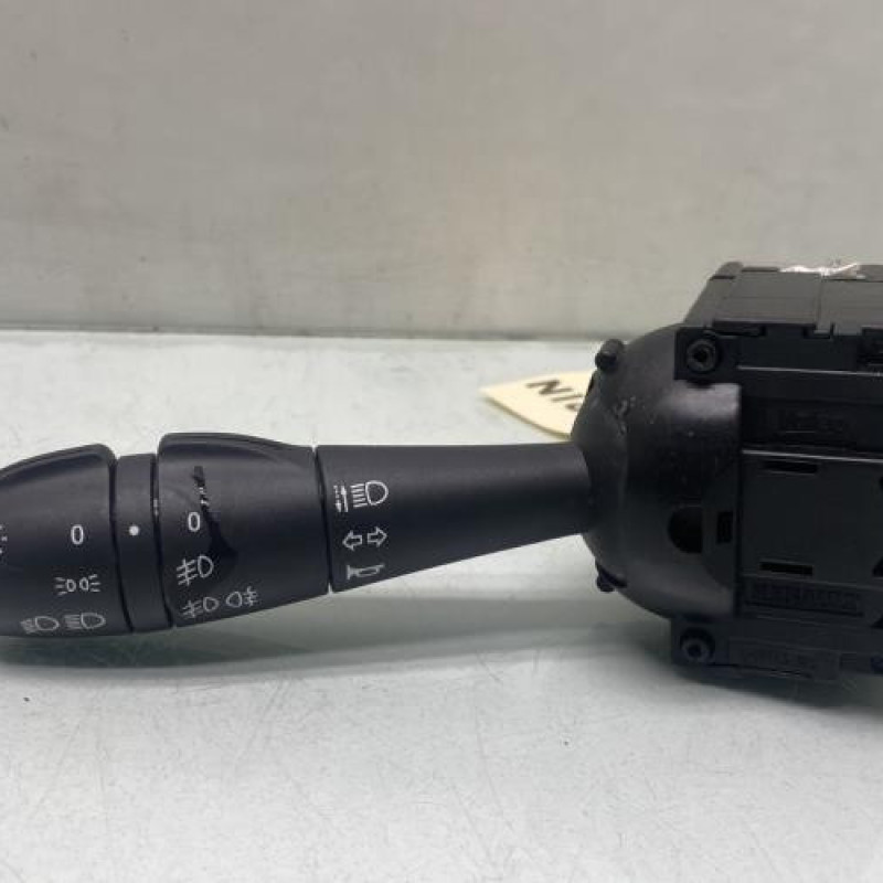 Commodo phare DACIA SANDERO 2 Photo n°1