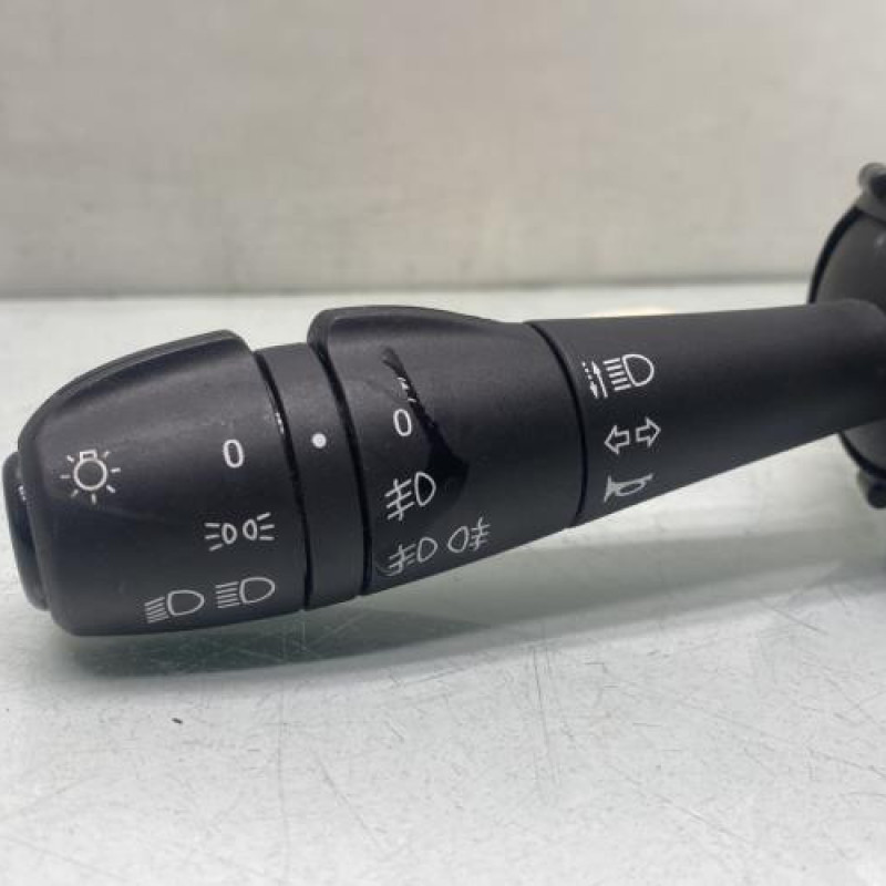 Commodo phare DACIA SANDERO 2 Photo n°2