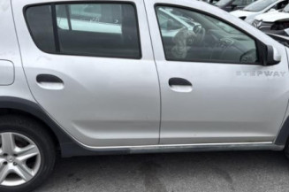 Interrupteur de leve vitre avant gauche DACIA SANDERO 2