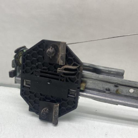 Leve vitre electrique avant droit DACIA SANDERO 2