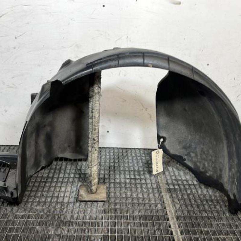 Pare boue avant gauche CITROEN C3 2 Photo n°4