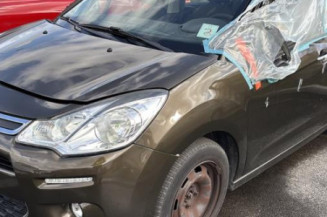 Pare boue avant gauche CITROEN C3 2