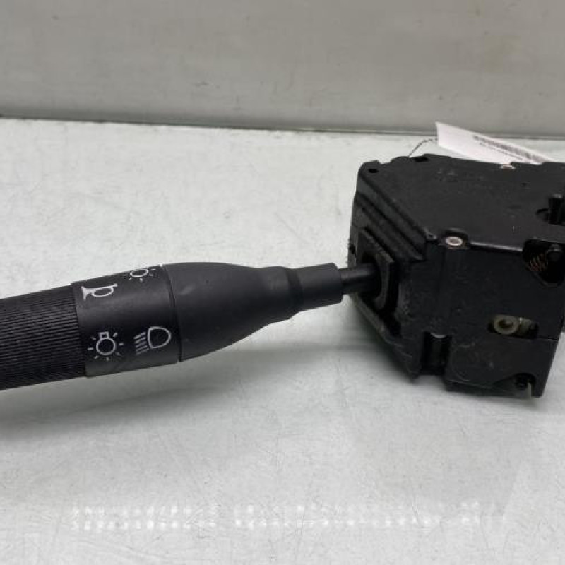 Commodo phare RENAULT CLIO 1 Photo n°2