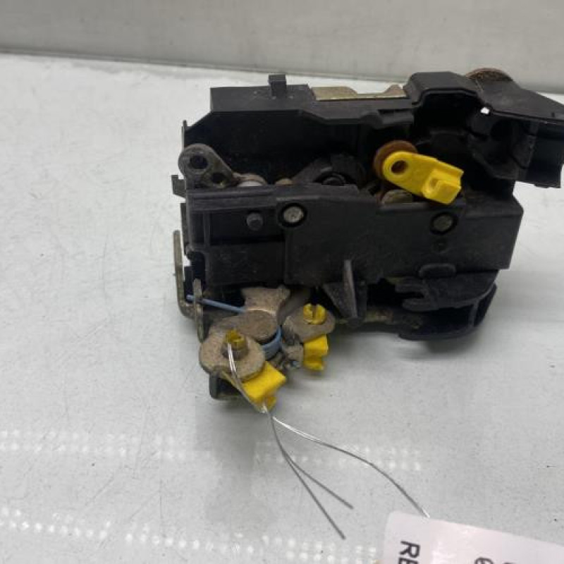 Serrure avant gauche RENAULT CLIO 1 Photo n°2